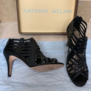 Black, Strappy heels